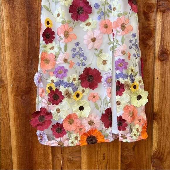 Ivory 3D Colorful Floral Embroidered Halter Midi Dress πΏ - Picture 4 of 13